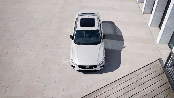 Volvo S60 AWD T8 341 kW image number 9