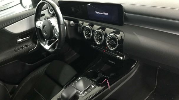 Mercedes-Benz A 180 d 85 kW image number 10