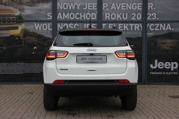 Jeep Compass 1.3 T4 PHEV Overland 4xe 177 kW image number 6