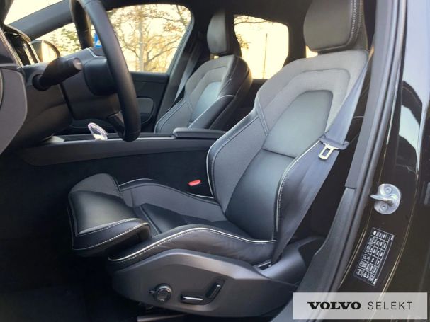 Volvo XC60 145 kW image number 12