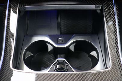 Car image 38