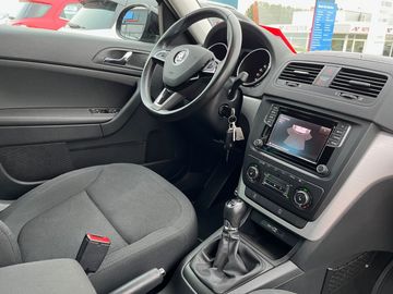 Car image 15