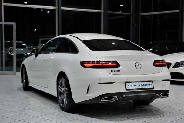 Mercedes-Benz E 200 Coupe 135 kW image number 24