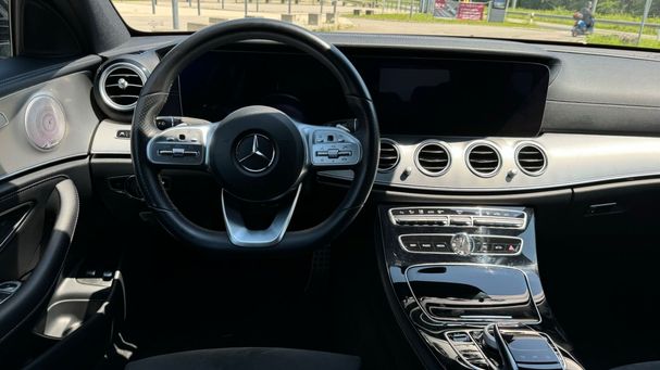 Mercedes-Benz E 300 245 kW image number 15