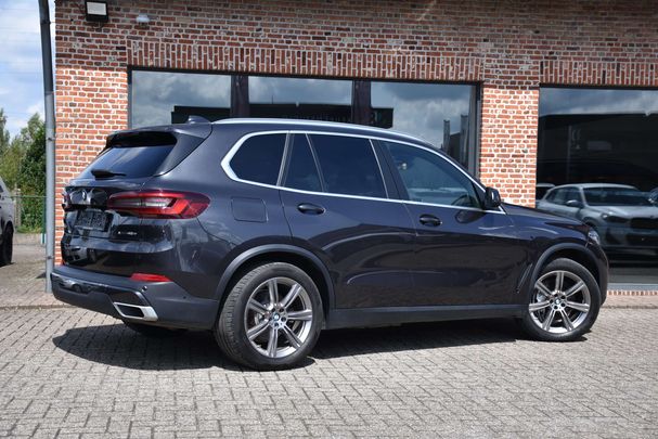 BMW X5 45e xDrive 290 kW image number 6