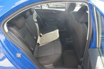 Car image 31