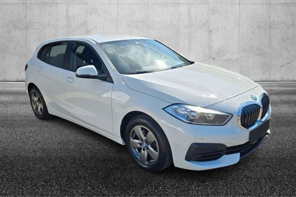 BMW 118i Advantage 100 kW image number 2