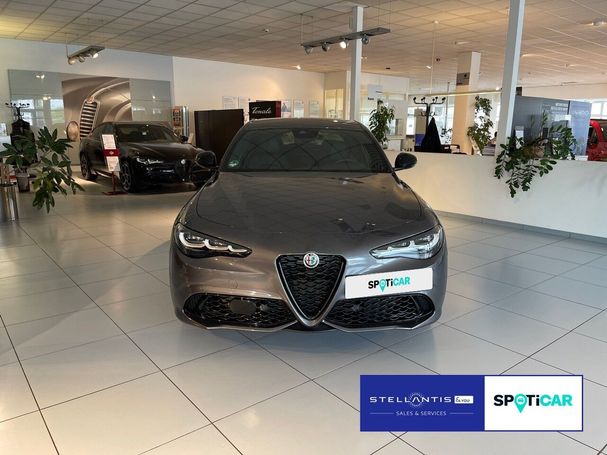 Alfa Romeo Giulia 2.0 Turbo 16V AT8-Q4 Veloce 206 kW image number 6