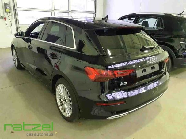 Audi A3 35 TFSI Sportback Advanced 110 kW image number 3