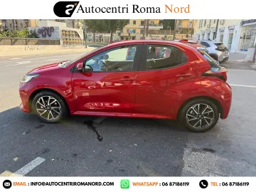 Car image 3