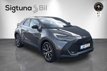 Car image 2