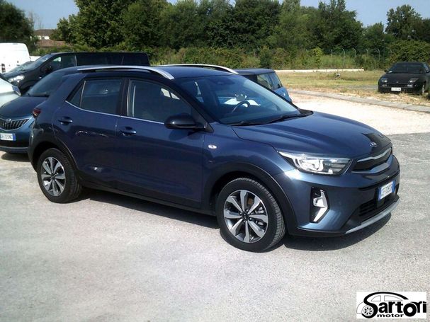 Kia Stonic 74 kW image number 2