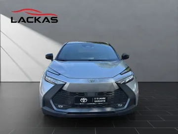 Car image 3