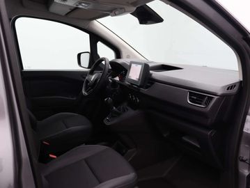 Car image 31