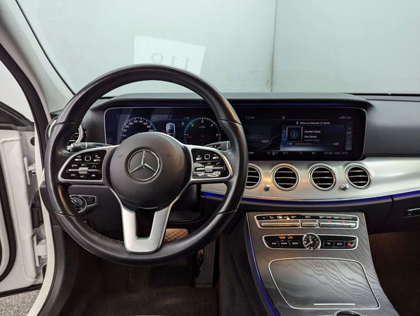 Mercedes-Benz E 300 d T 180 kW image number 21