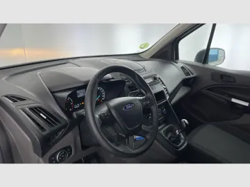 Car image 36