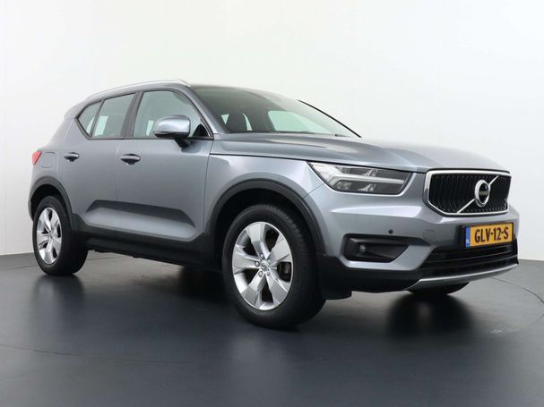 Volvo XC40 T3 Momentum 115 kW image number 2