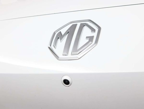 MG MG4 180 kW image number 35