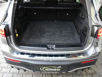 Car image 39