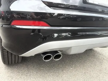Car image 45