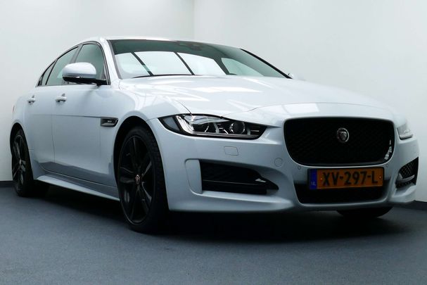 Jaguar XE 147 kW image number 3