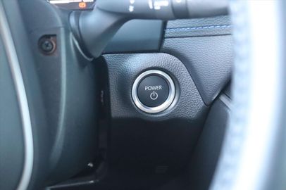 Car image 36