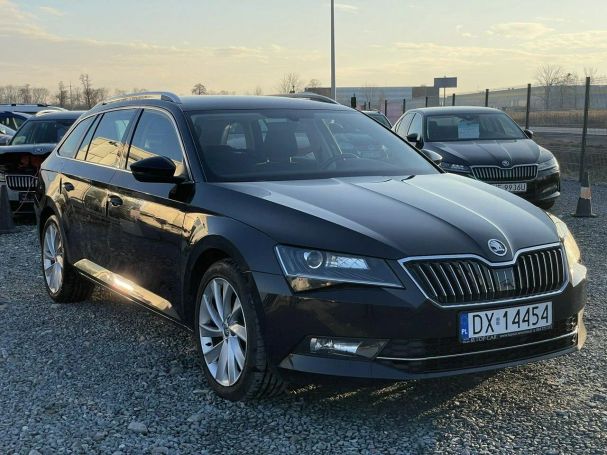 Skoda Superb 140 kW image number 2