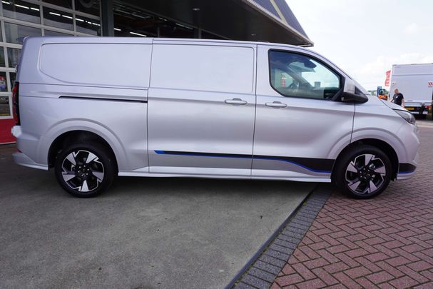 Ford Transit Custom L2H1 125 kW image number 4