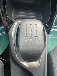 Car image 31