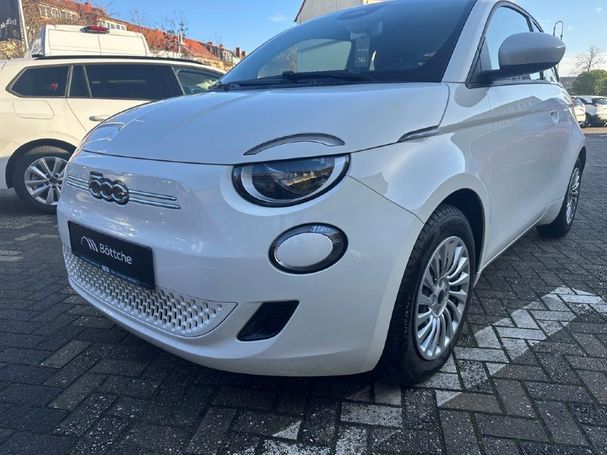 Fiat 500 e 70 kW image number 1