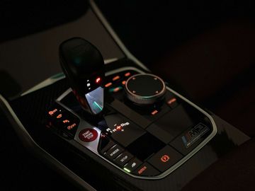 Car image 33