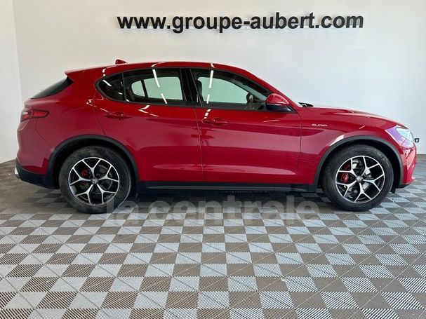 Alfa Romeo Stelvio 2.2 Diesel AT8 Super 118 kW image number 3