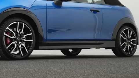 Car image 22