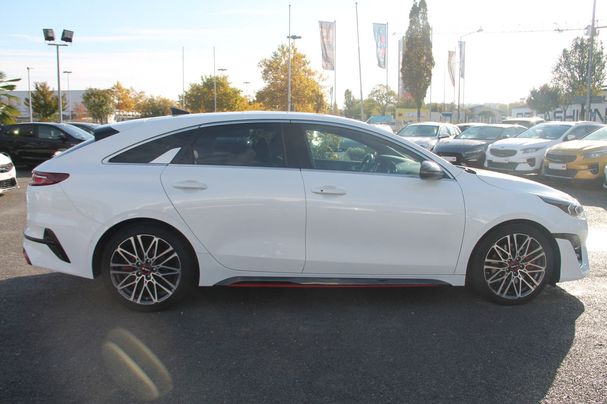 Kia ProCeed GT 150 kW image number 7