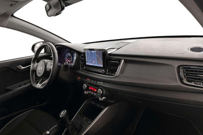 Car image 25