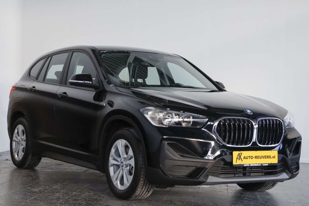 BMW X1 25e xDrive 163 kW image number 2