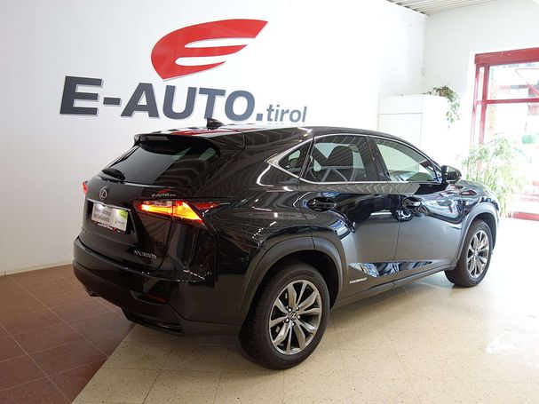 Lexus NX 300 h AWD 145 kW image number 7