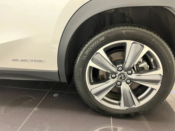 Lexus UX 300e 150 kW image number 7