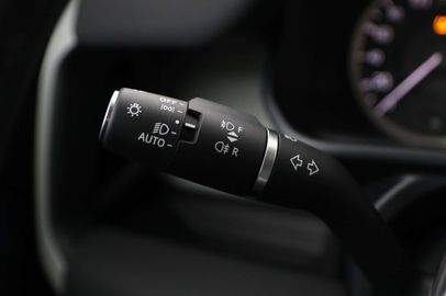 Car image 36