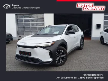 Car image 2