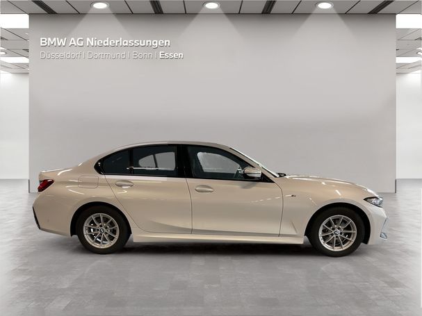 BMW 320i M Sport 135 kW image number 5