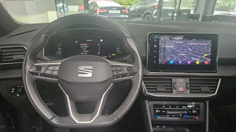 Car image 36