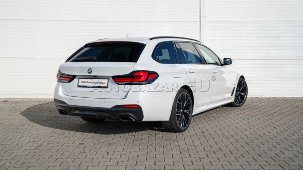 BMW 530d Touring xDrive 210 kW image number 1