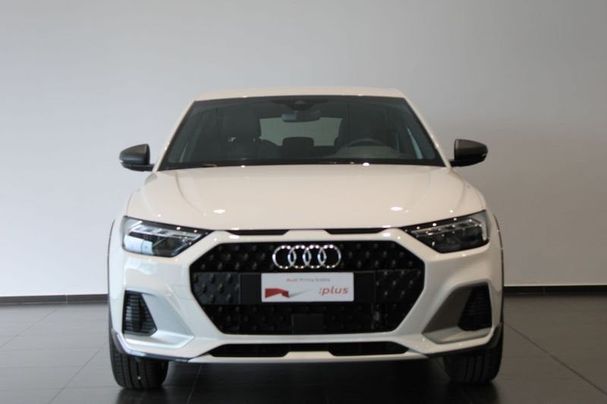 Audi A1 25 TFSI Allstreet 70 kW image number 2