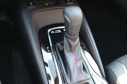 Car image 28