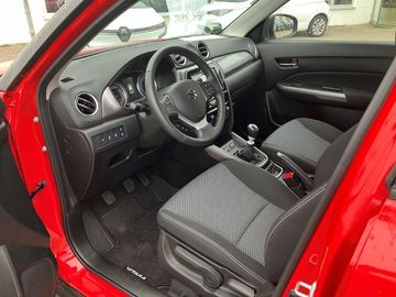 Car image 11