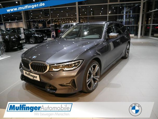 BMW 330d Touring xDrive 210 kW image number 2