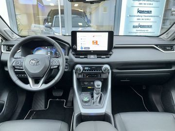 Car image 12