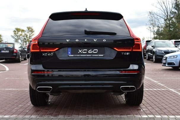 Volvo XC60 AWD T8 308 kW image number 10