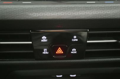 Car image 31